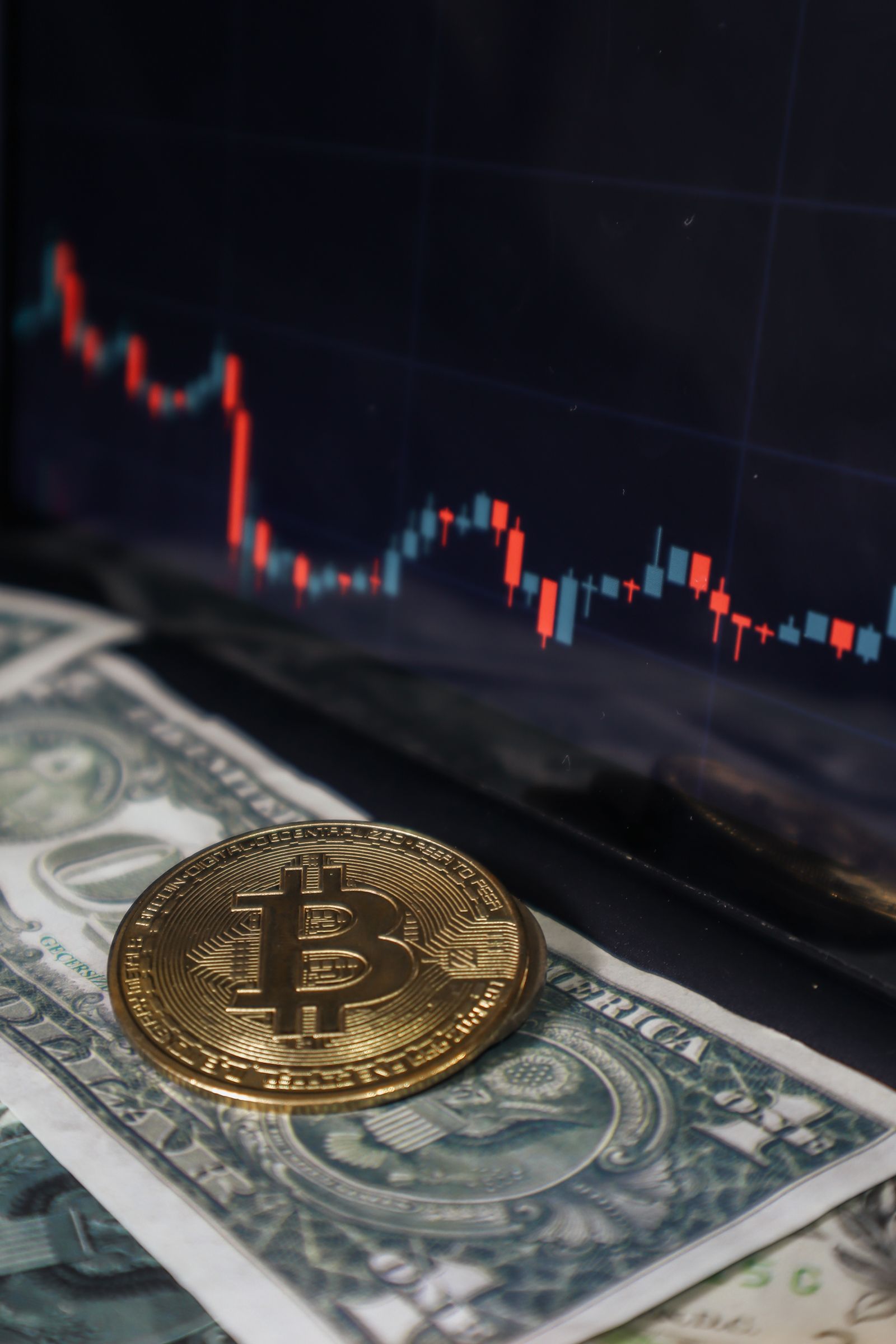 Bitcoin bertahan di US$80.000–80.300 pada 8 September 2026, tujuh hari menuju voting cloture CLARITY Act di Senat AS 15 September yang butuh 60 suara — sementara PADK OJK No. 3/2026 berlaku dan 22,9 juta investor Indonesia mengamati
