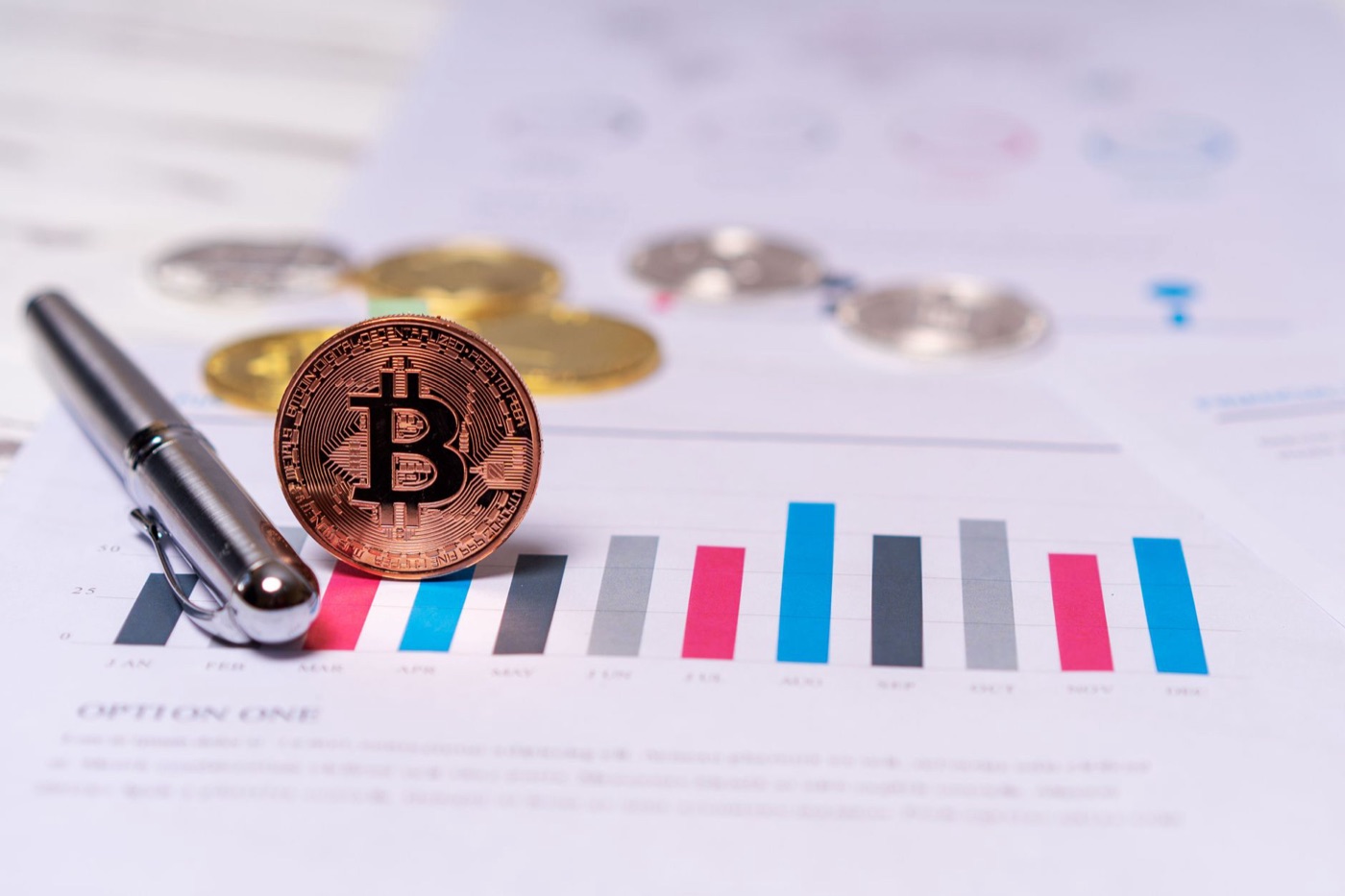 Bitcoin kokoh di atas US$82 ribu pada akhir pekan 6 September 2026, tinggal 9 hari menuju voting CLARITY Act di Senat AS 15 September, dengan rilis CPI sekitar 10/9 dan rapat FOMC 15-16/9 datang bersamaan di pekan paling menentukan 2026